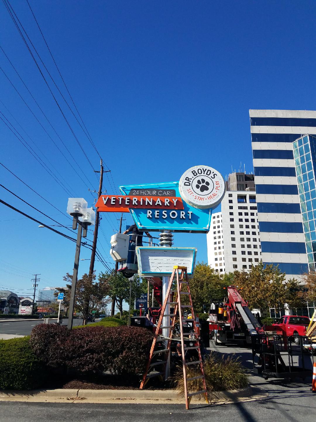 Custom signage by Trademark Sign for veterinary hospital